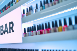 Displayhyller med gelélakker